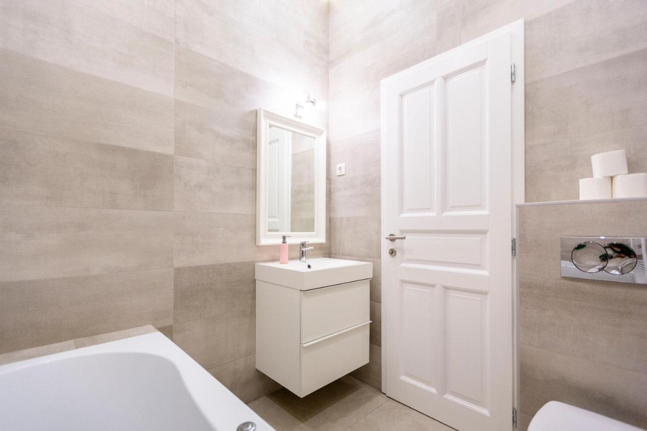 Luxury 3bedrm 2bathrm With Danube River View Будапешт